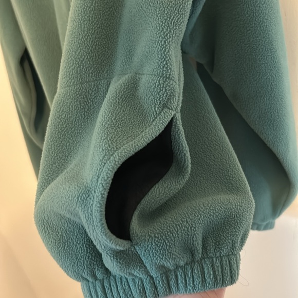 Women’s L.L. Bean Full Zip Brook Green Fleece Size M - Picture 10 of 10
